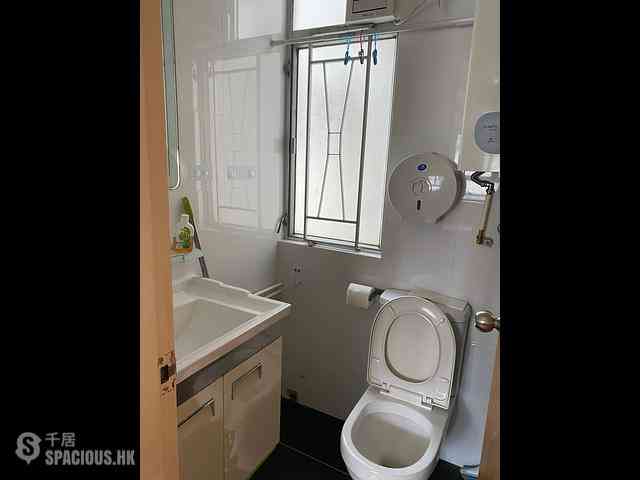 Wong Chuk Hang - Grandview Garden Block 1 07