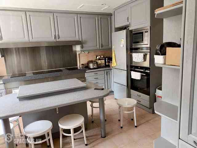 Wong Chuk Hang - Country Villa Block E 14