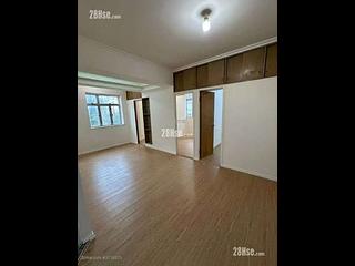 North Point - Hong Lok Building 05