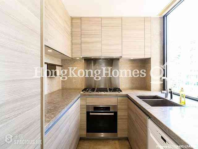 Chung Hom Kok - Scape 09