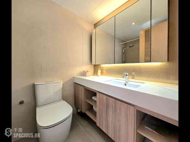 Tung Chung - The Visionary Tower 6 06
