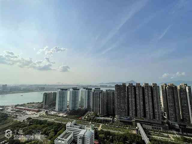 Tung Chung - Caribbean Coast Phase 2 Albany Cove Tower 7 01