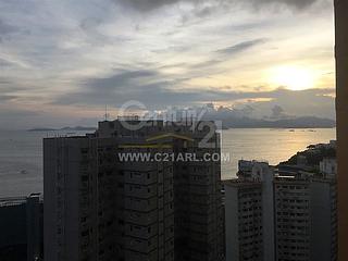 Pok Fu Lam - Baguio Villa Block 26 03