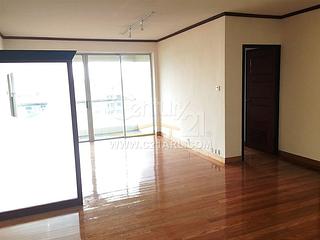 Pok Fu Lam - Baguio Villa Block 26 04