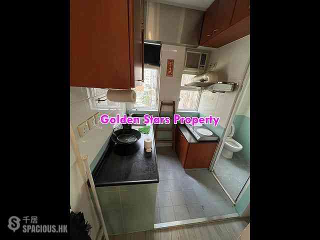 Sai Ying Pun - 30, Eastern Street 06