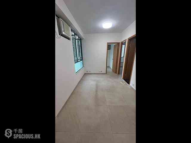 Shau Kei Wan - The Eastborne 04