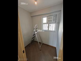 Ap Lei Chau - South Horizons Phase 1 Hoi Ngar Court (Block 3) 07