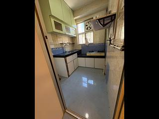 Shau Kei Wan - Kam Wa Building 08