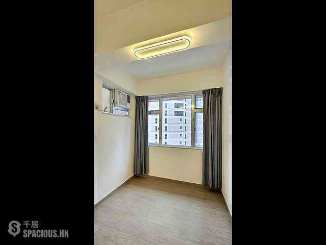 Wan Chai - Wing Tak Building 05