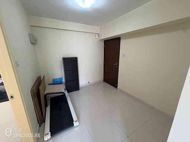 Sai Ying Pun - Western Garden Ivy Tower (Block 2) 02