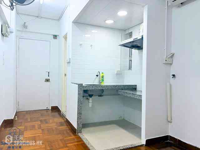 Quarry Bay - Fok Cheong Building 06