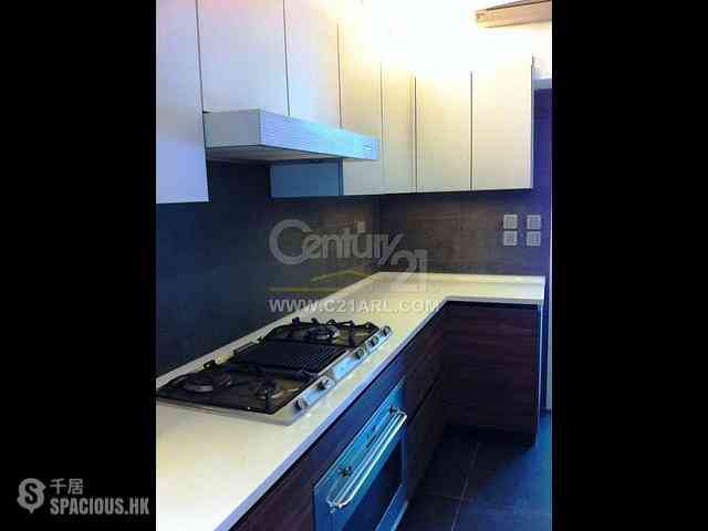 Tai Hang - Carnation Court 04