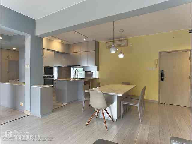 Tai Hang - 101-111, Tai Hang Road 01