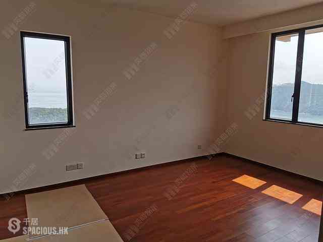 Repulse Bay - Manhattan Tower 09