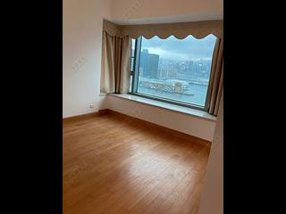 West Kowloon - The Harbourside Block 1 03