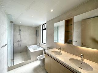 Repulse Bay - Manhattan Tower 10