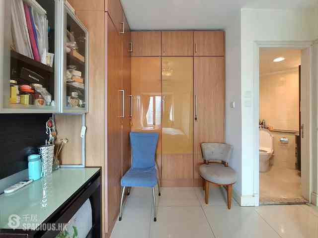 Tung Chung - Caribbean Coast Phase 4 Crystal Cove 09
