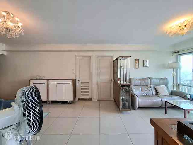 Tung Chung - Caribbean Coast Phase 4 Crystal Cove 04