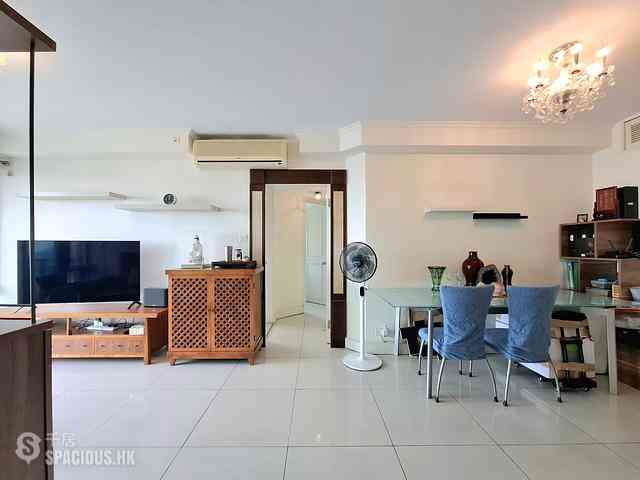Tung Chung - Caribbean Coast Phase 4 Crystal Cove 05
