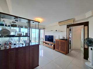 Tung Chung - Caribbean Coast Phase 4 Crystal Cove 02