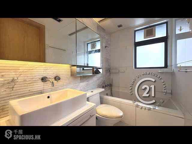 Discovery Bay - Discovery Bay Phase 14 Amalfi 12