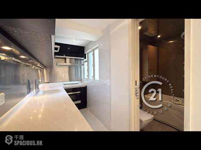 Discovery Bay - Discovery Bay Phase 3 Hillgrove Village Elegance Court 09