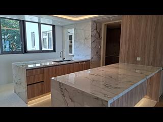 Stubbs Road - Raceview Mansions 02