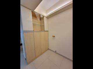 Wan Chai - Kwong Tak Mansion 08