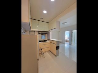 Wan Chai - Kwong Tak Mansion 10