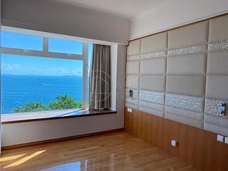 Pok Fu Lam - Villas Sorrento 05