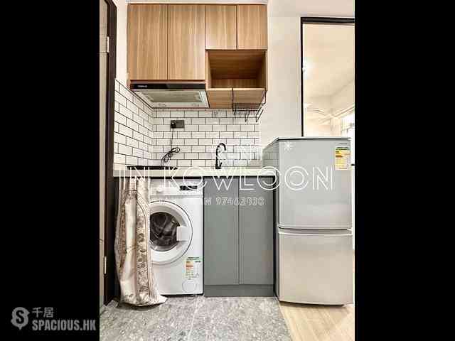 Tsim Sha Tsui - 23A, Lock Road 05