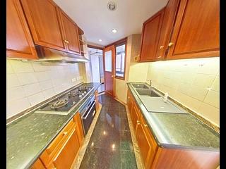 Tai Tam - Hong Kong Parkview Parkview Rise Block 7 03
