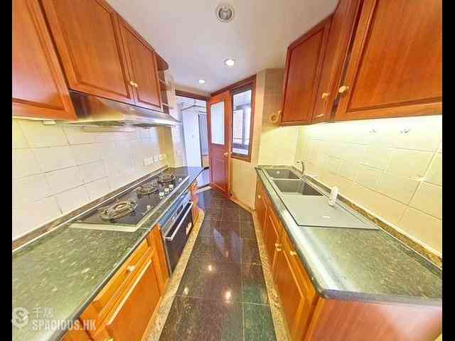 Tai Tam - Hong Kong Parkview Parkview Rise Block 7 03