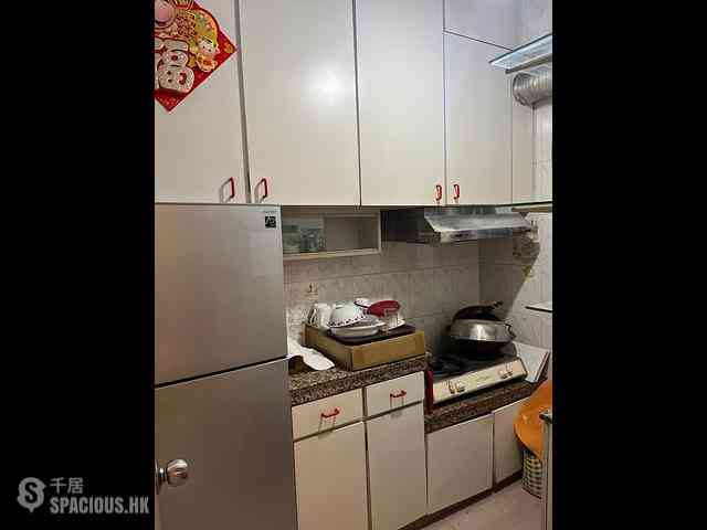 Wan Chai - Sun Kai Mansion 06
