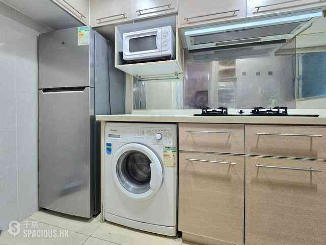 Tung Chung - Caribbean Coast Phase 3 Carmel Cove 09