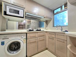 Tung Chung - Caribbean Coast Phase 3 Carmel Cove 13