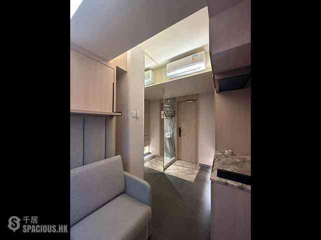 Causeway Bay - 33, Yiu Wa Street 02