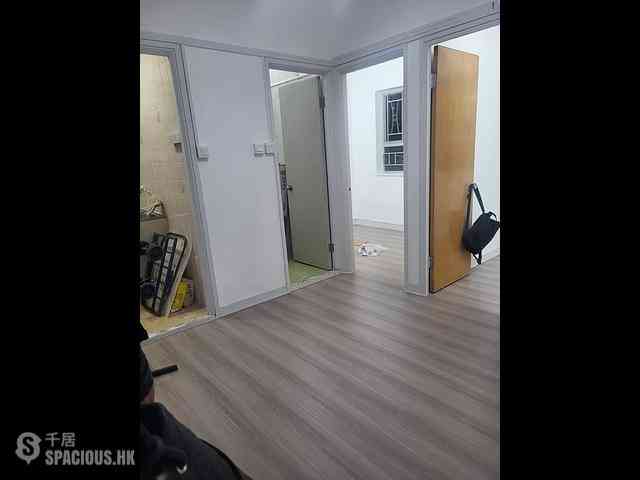 Wan Chai - Sing Kong Building 01