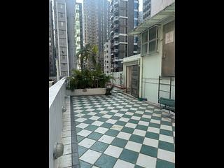 Wan Chai - Kam Tak Mansion 08