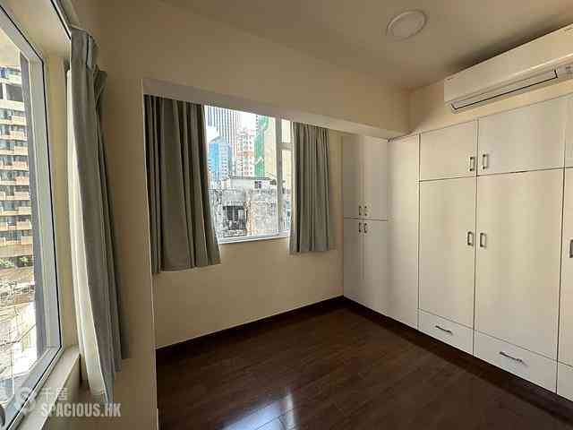 Wan Chai - Kam Tak Mansion 15