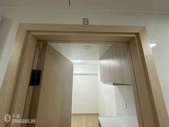 Ho Man Tin - Lee Fung Building 03