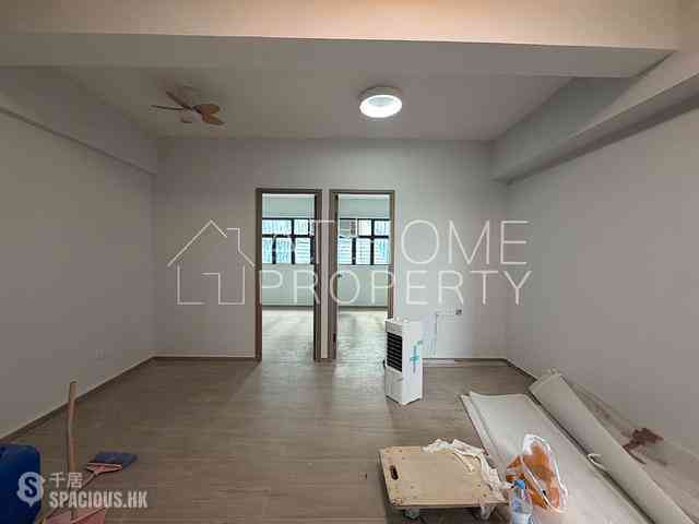 Sai Ying Pun - Tone Hing Building 01