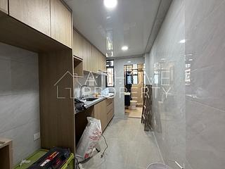 Sai Ying Pun - Tone Hing Building 05