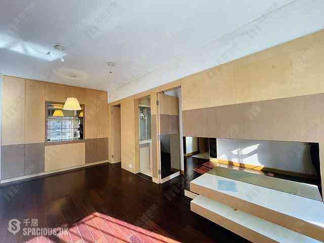 Happy Valley - Jade Terrace 04