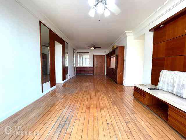 Tung Chung - Caribbean Coast Phase 1 Monterey Cove Tower 2 02