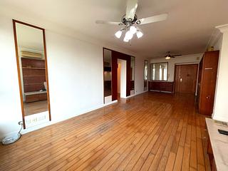 Tung Chung - Caribbean Coast Phase 1 Monterey Cove Tower 2 03