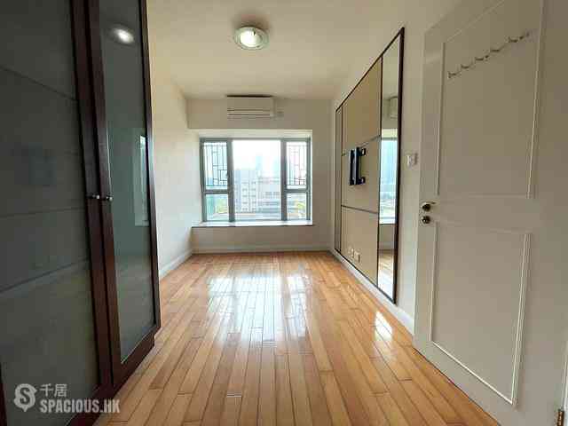 Tung Chung - Caribbean Coast Phase 1 Monterey Cove Tower 2 05