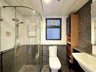 Mid Levels West - 80 Robinson Road 14