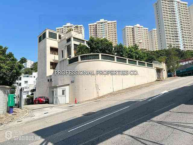 Jardines Lookout - 15, Moorsom Road 01