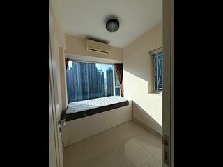 Lohas Park - Lohas Park Phase 2B Le Prime Block 7 07
